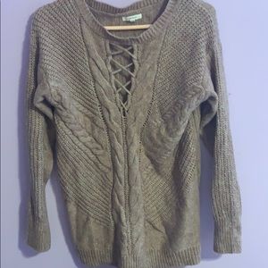 Maurices sweater